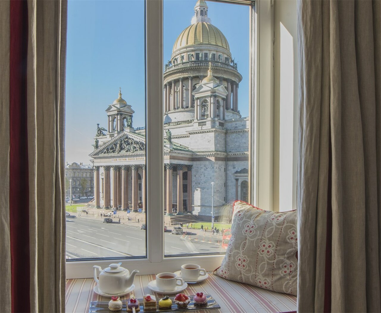 Гостиница Англетер Санкт-Петербург